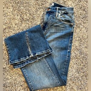Good America flare jeans.  Size 28